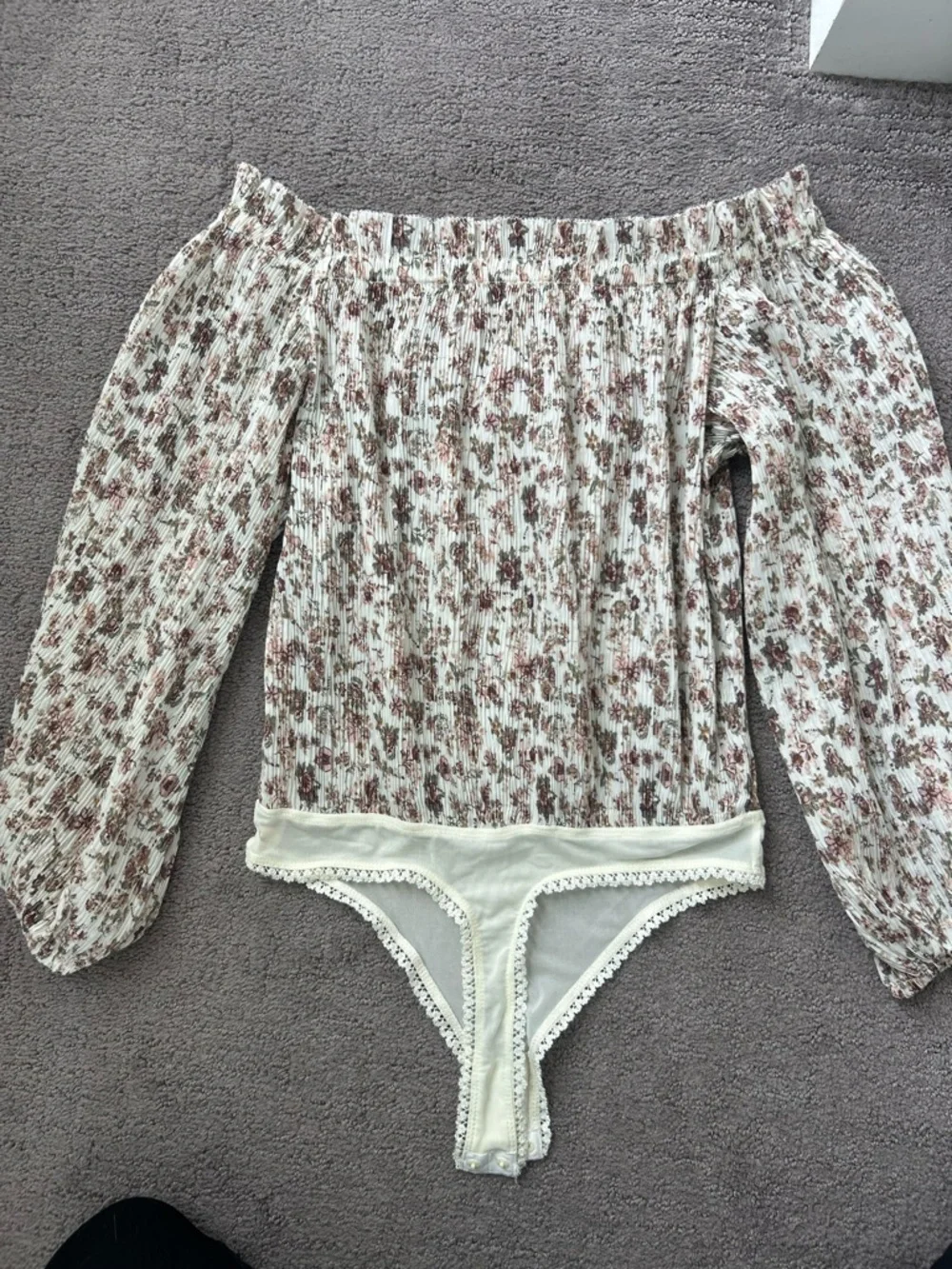 Free People Pretty Petal Bodysuit Floral Smocked Off-Shoulder Balloon Sleeve XS